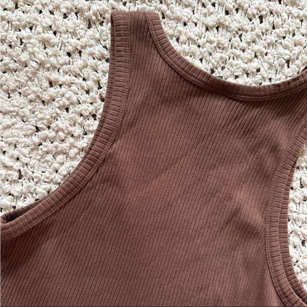 🤎 Wild Fable High Neck Cropped Rib Tank Top 🤎 - Picture 4 of 4